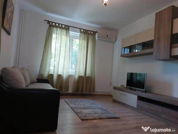 Garsonieră decomandată în Ozana