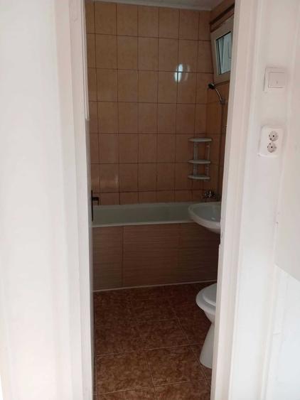 Apartament cu 2 camere semidecomandat în Sălaj