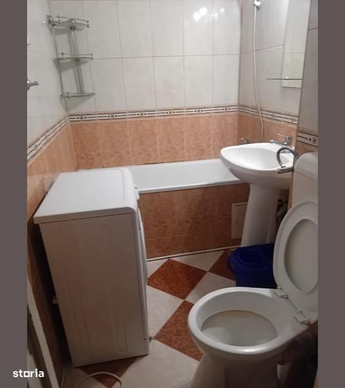 Garsonieră în Titan