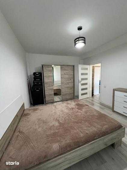 Apartament cu 3 camere, mobilat în Zorilor