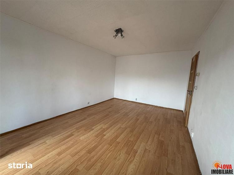 Apartament cu 2 camere decomandat în Centrul Civic