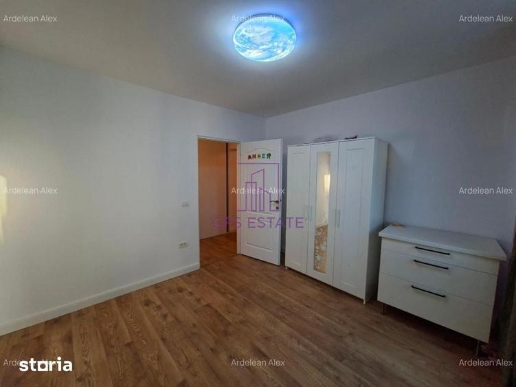 Apartament cu 3 camere decomandat în Dristor