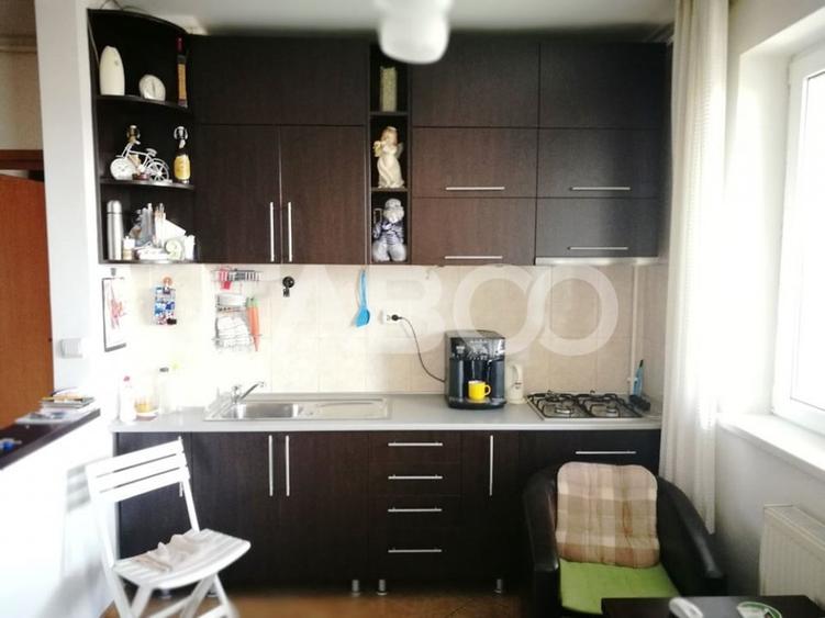 Apartament cu 2 camere decomandat, mobilat în Mihai Viteazul