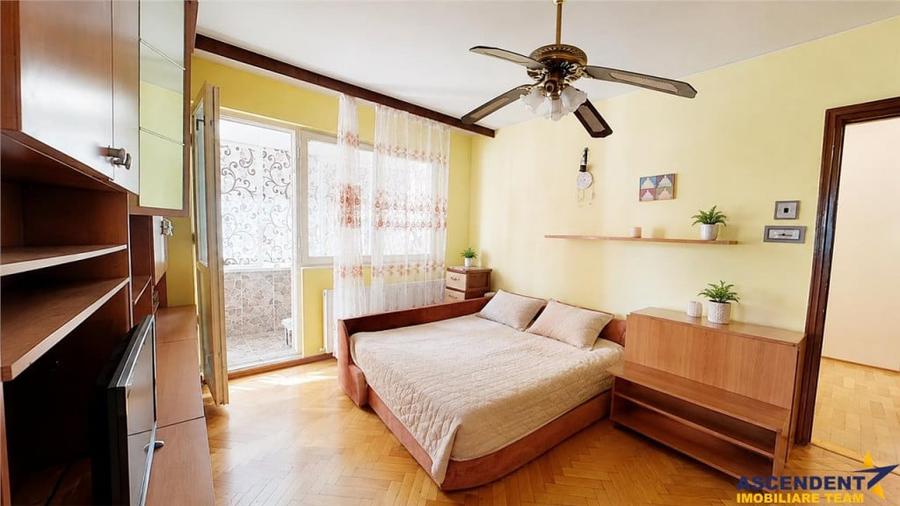 Apartament cu 2 camere semidecomandat în Astra