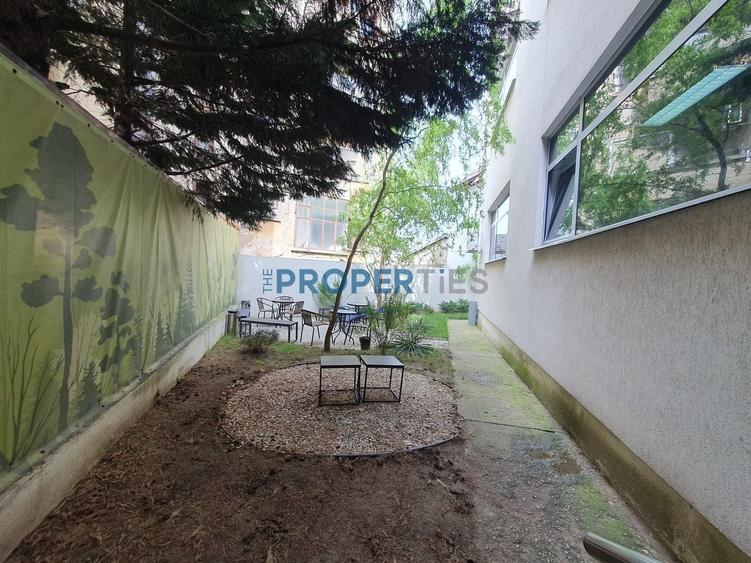 Birou, de 1,907 mp, în Armeneasca