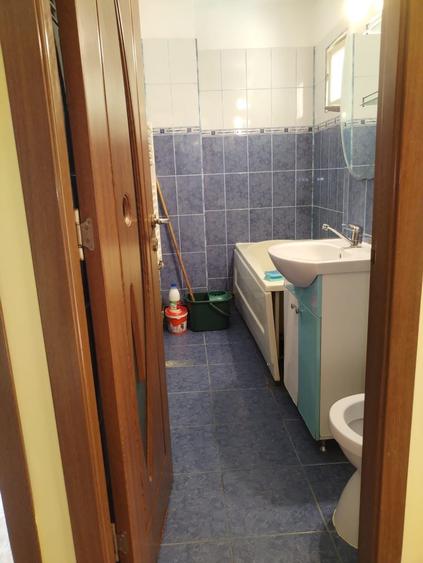 Garsonieră decomandată în Exterior Vest