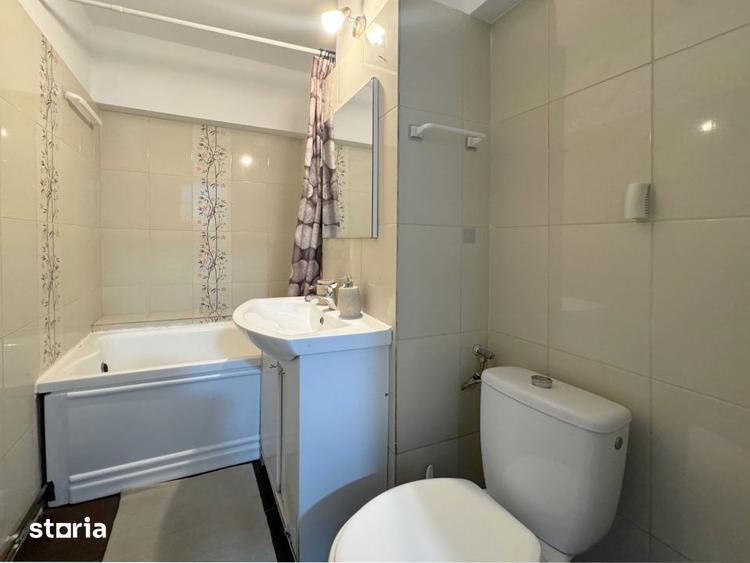 Apartament cu 2 camere decomandat, mobilat în Delfinariu