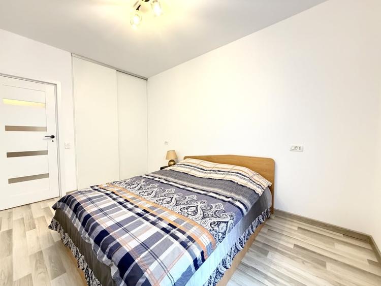 Apartament cu 2 camere decomandat, mobilat în Torontalului