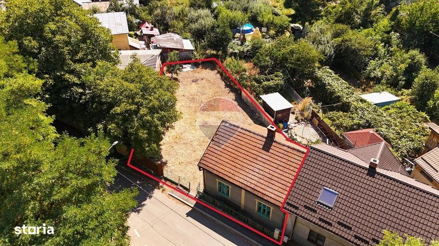 Casă cu 3 camere în Mihoveni