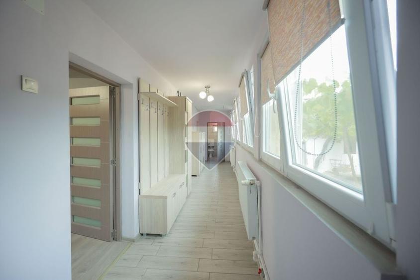 Casă cu 3 camere cu Teren 8788 Mp în Forosig