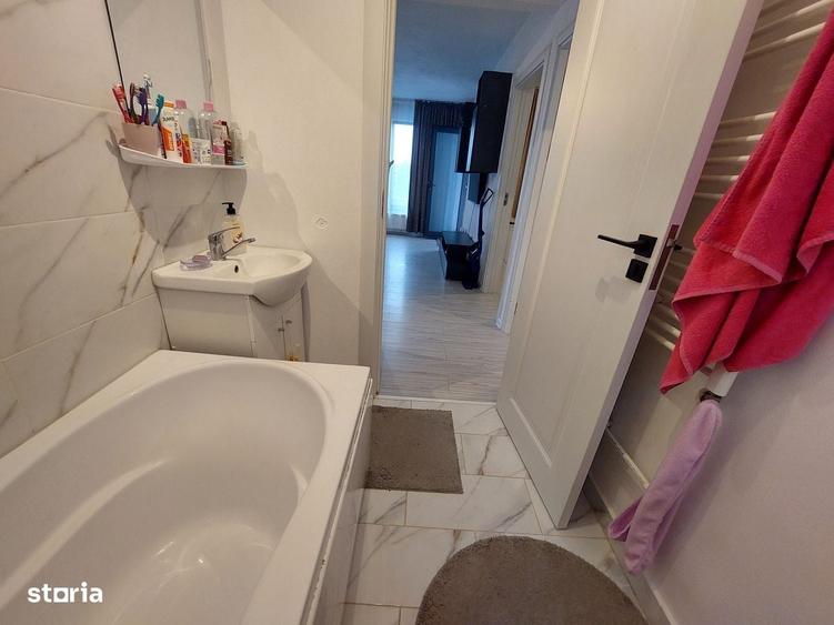 Casă cu 3 camere cu Teren 271 Mp în Central