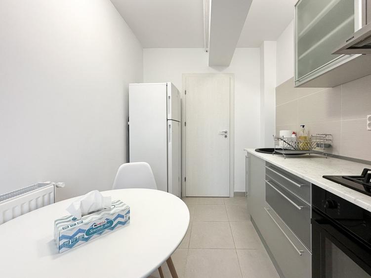 Apartament cu 2 camere decomandat, mobilat în Theodor Pallady