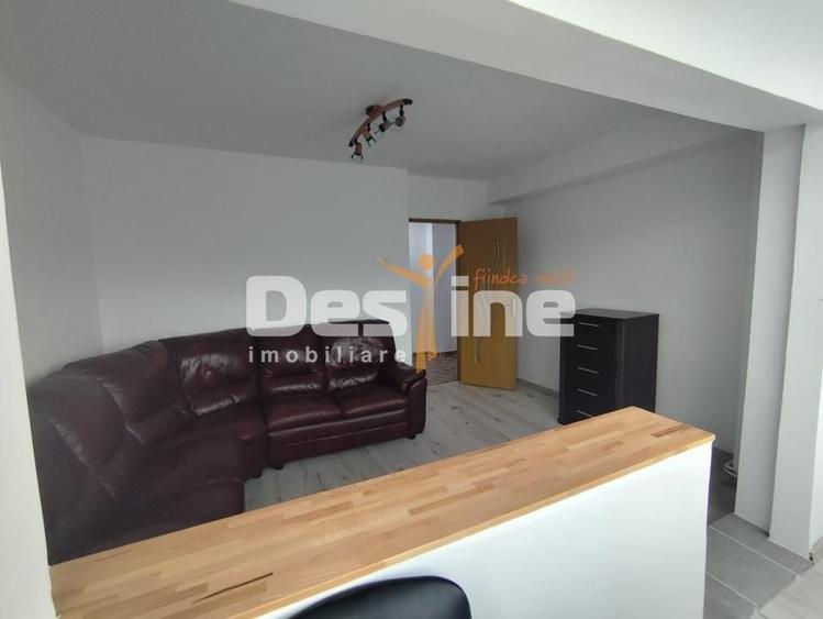 Apartament cu 2 camere decomandat, mobilat în Poiana Câmpina