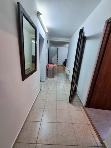 Apartament cu 2 camere semidecomandat în Florești