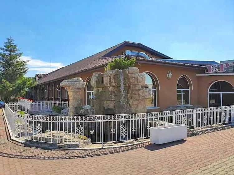 Spațiu comercial, de 30,000 mp, în Paleu
