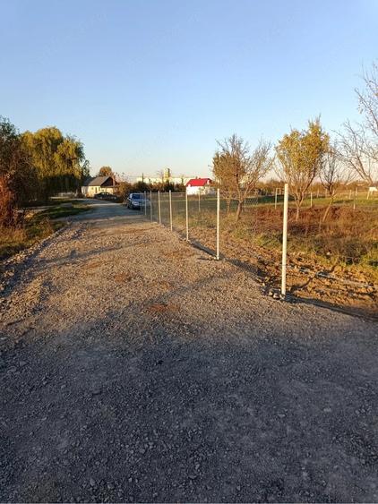 Teren de 550 mp, în Micro 15