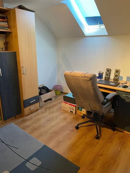 Duplex cu 3 camere cu Canalizare în Gușterița