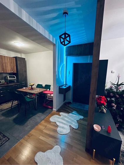 Apartament cu 2 camere decomandat în Exterior Vest