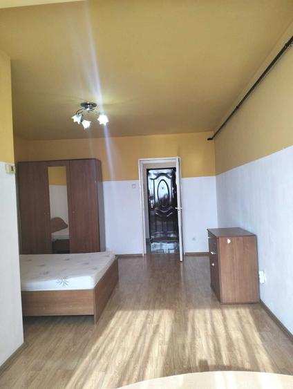 Garsonieră semidecomandată în Central
