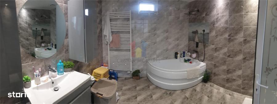 Casă cu 2 camere cu Teren 150 Mp în Pisc