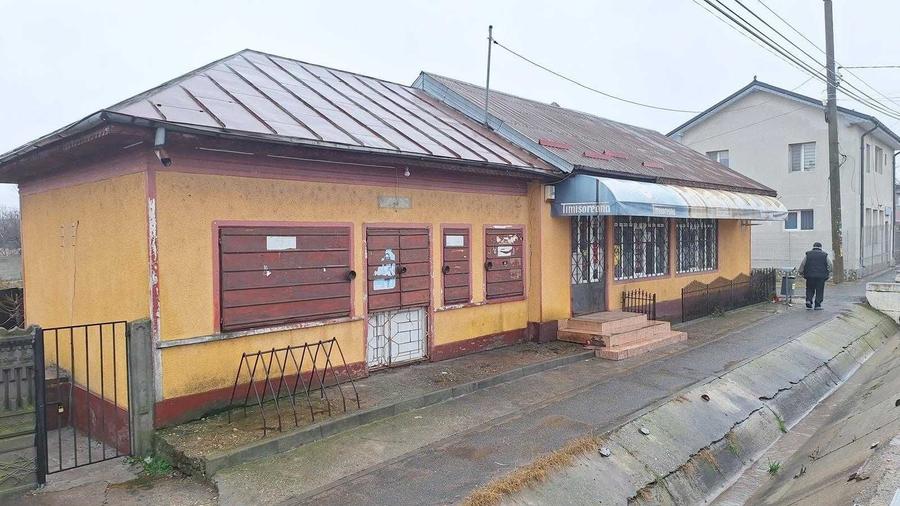 Spațiu comercial, de 74 mp, în Plosca