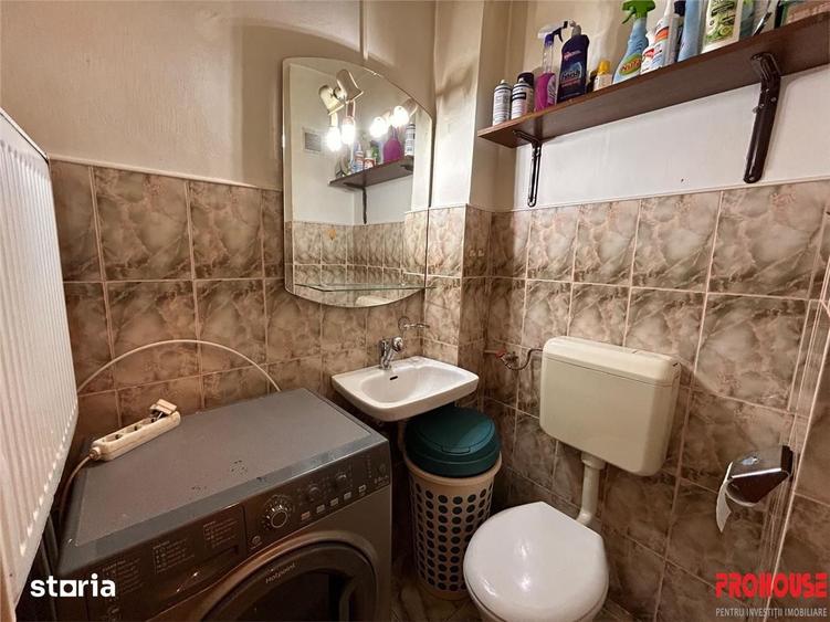 Apartament cu 3 camere decomandat în Ștefan cel Mare