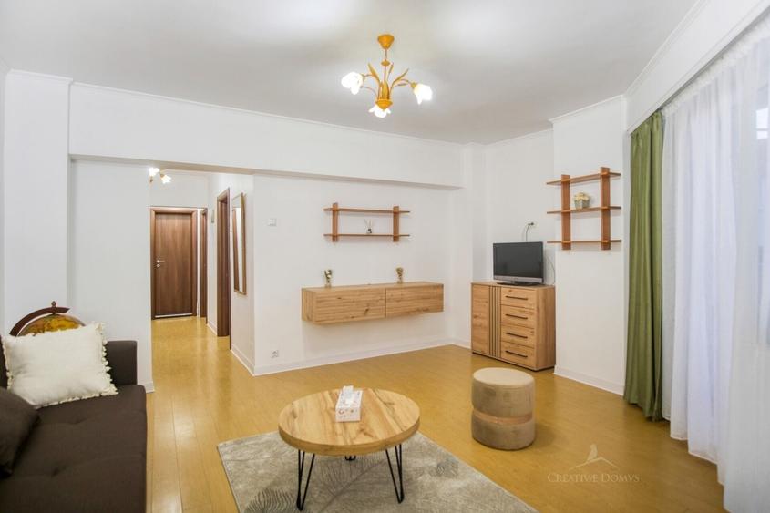 Apartament cu 2 camere decomandat, mobilat în Panduri