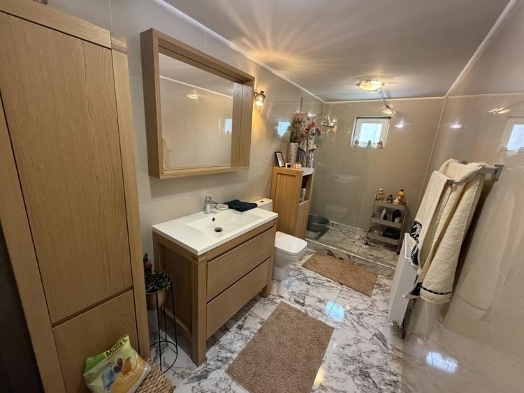 Duplex cu 3 camere cu Canalizare în Cetate