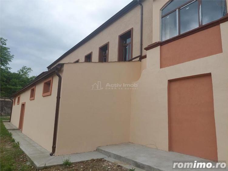 Casă cu Teren 1971 Mp în Central