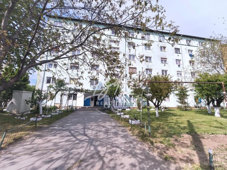 Garsonieră decomandată, mobilată în Lazaret