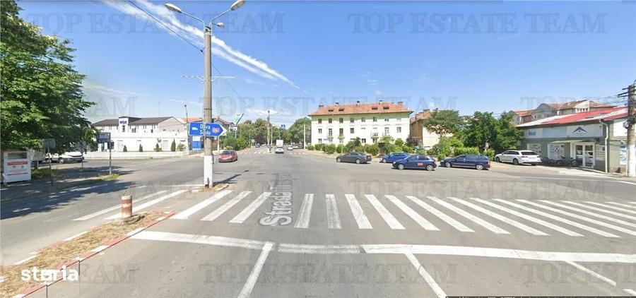 Spațiu comercial, de 2,165 mp, în Central