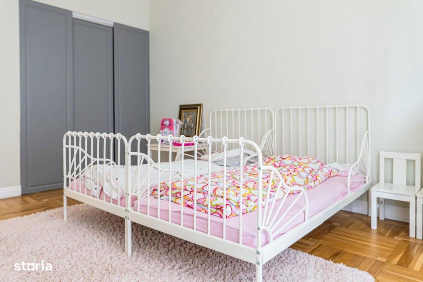 Casă cu 4 camere cu Teren 300 Mp în Herăstrău