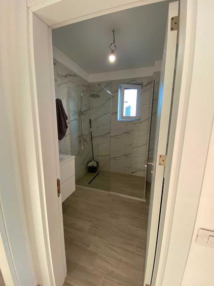 Inchiriez apartament, 2 camere decomandate si bucatarie separata, spatioase, balcon, bloc nou, gaze, 7 minute de statia de metrou, Aparatorii Patriei - 4