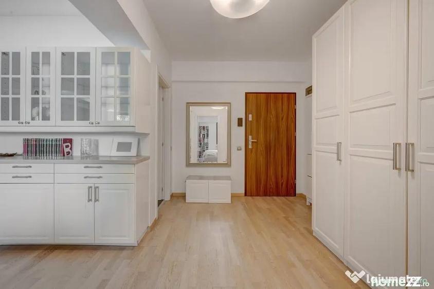 Apartament cu 2 camere semidecomandat, mobilat în Nerva Traian