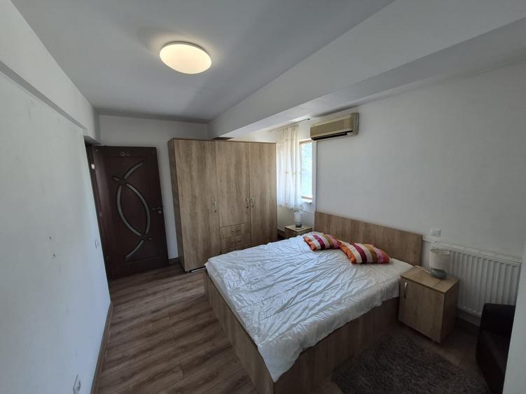 Apartament cu 2 camere semidecomandat, mobilat în Titan