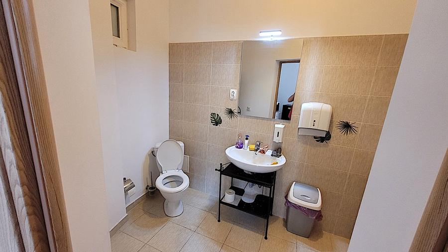 Casă cu 16 camere cu Canalizare în Grădina Icoanei