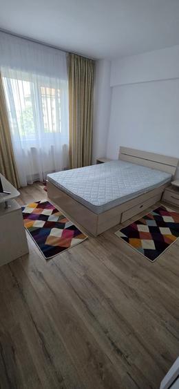 Garsoniera de Inchiriat | Calea Bucuresti langa Tribunal | Etaj 2 | Bloc cu Lift - 1