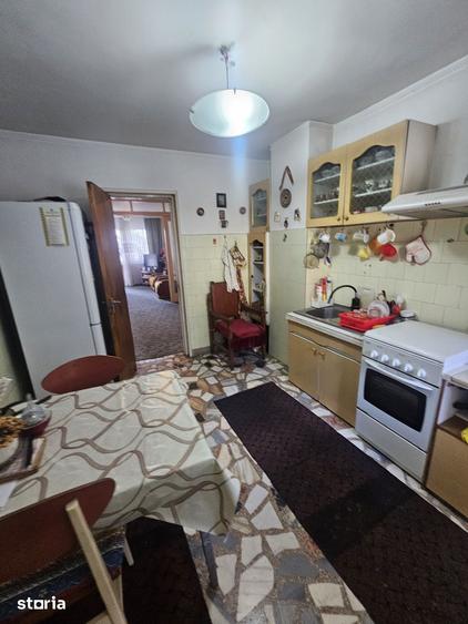Apartament cu 4 camere în Central