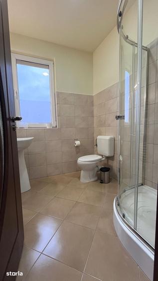 Apartament cu 3 camere în Astra