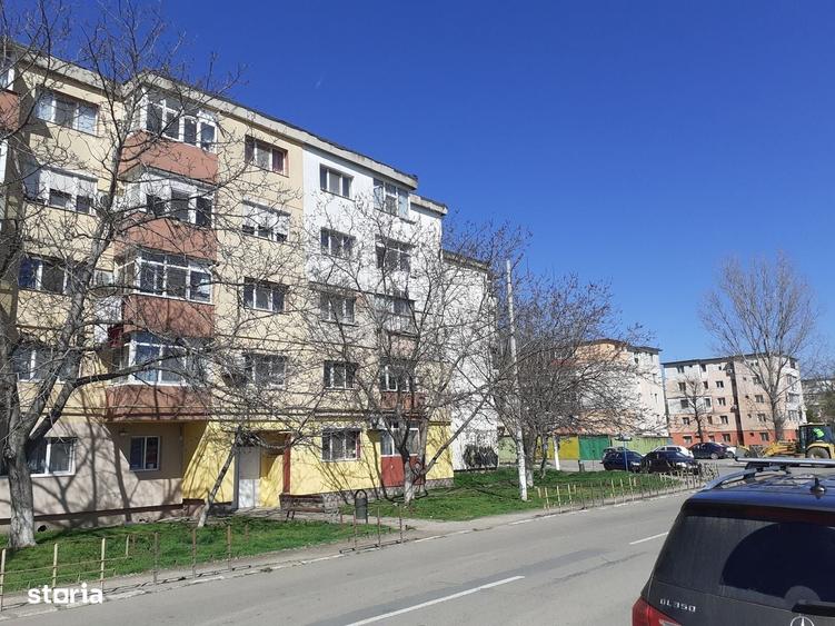 Spațiu comercial, în Central