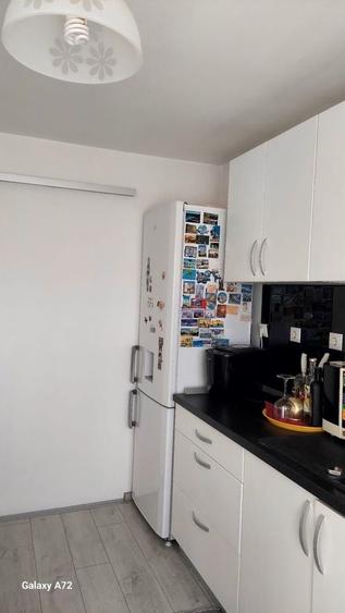 Apartament cu 4 camere decomandat în Obcini