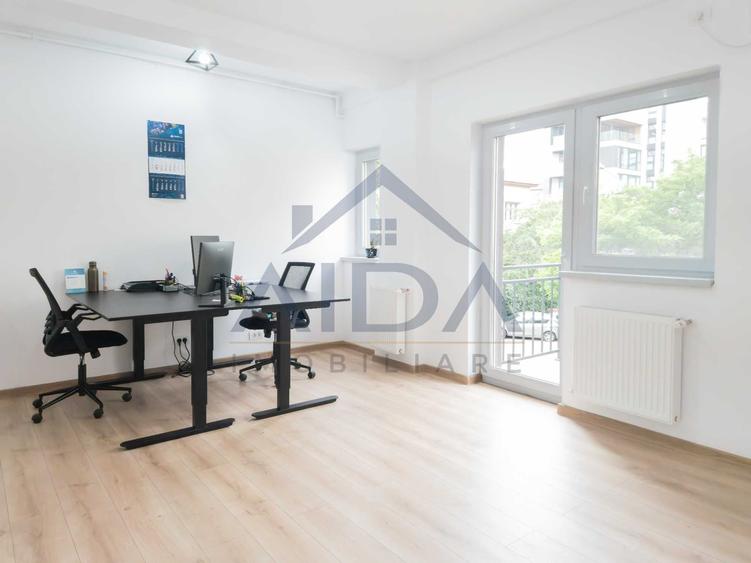 Spațiu comercial, de 100 mp, în Central