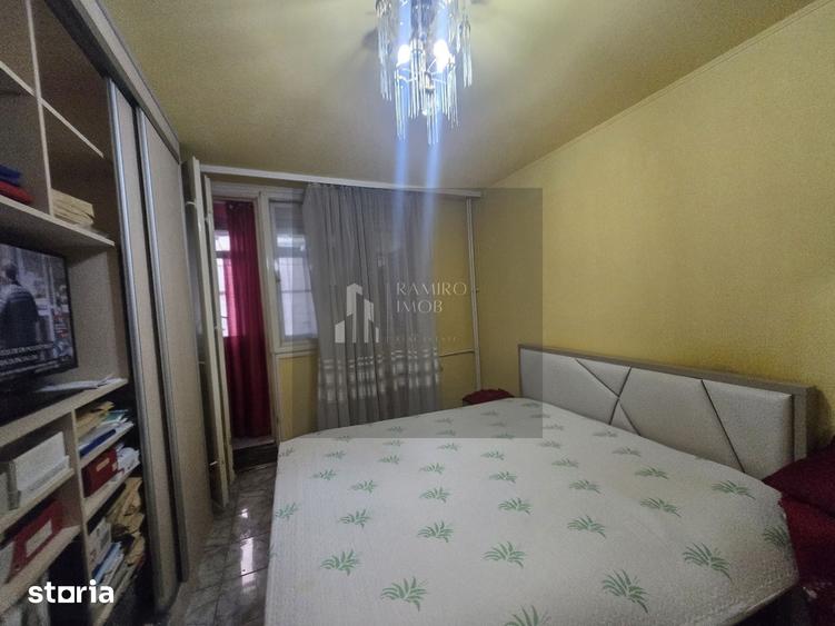 Apartament cu 3 camere decomandat în Rahova