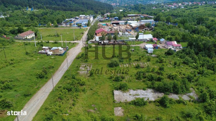 Teren de 7435 mp, în Central