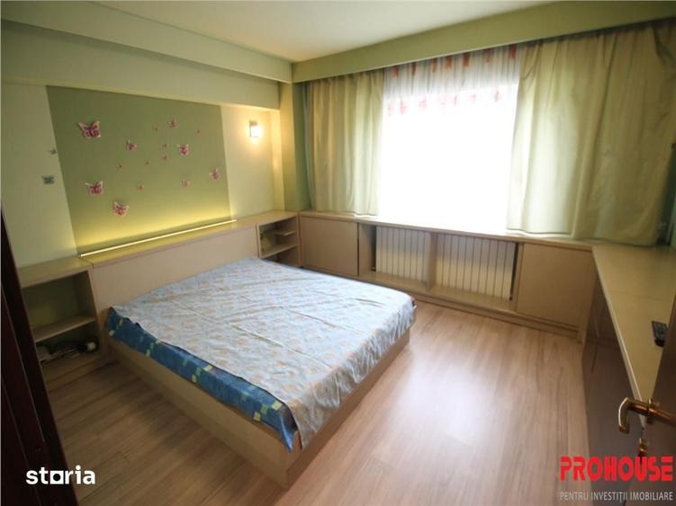 Apartament cu 2 camere decomandat în Ultracentral