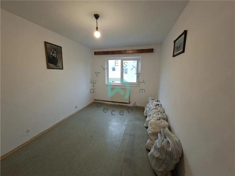 Apartament cu 4 camere în Centrul Civic