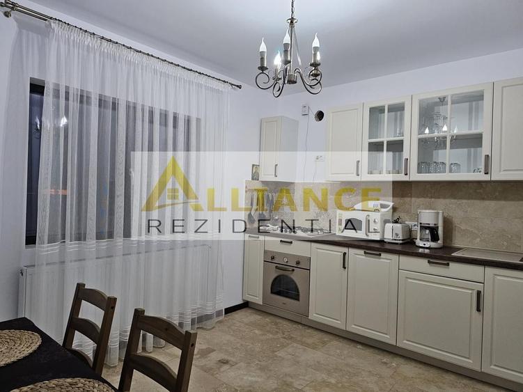 Casă individuală cu 4 camere cu Canalizare în Central