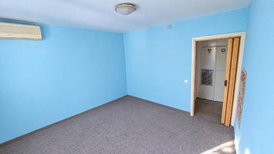 Apartament cu 4 camere decomandat în Gorjului