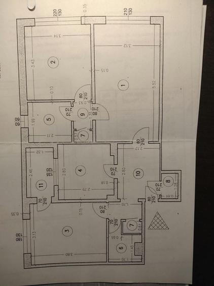 Apartament cu 3 camere semidecomandat în Ghencea