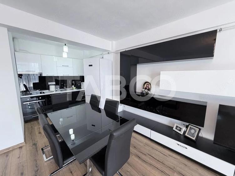 Apartament cu 3 camere decomandat în Central